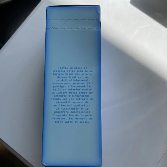 ITEM Beauty by Addison Rae Screen Break Blue Light + Anti Pollution Prot. Mist - Picture 2 of 5